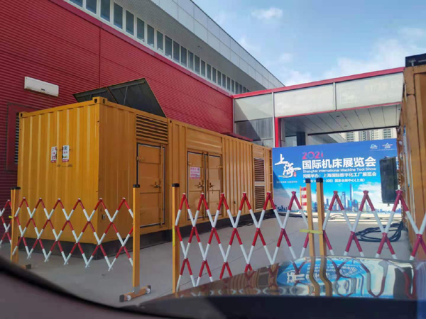 靖宇出租发电机-柴油发电机和汽油发电机哪个更好一些？