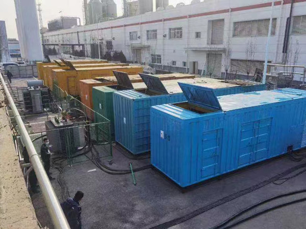 靖宇380V和690V电压的电缆线相同吗？