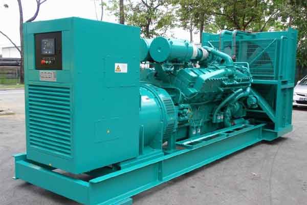 靖宇柴油发电机组电压不稳定怎样维修？