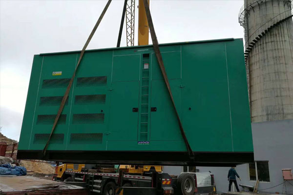 靖宇柴油发电机组的保养周期？